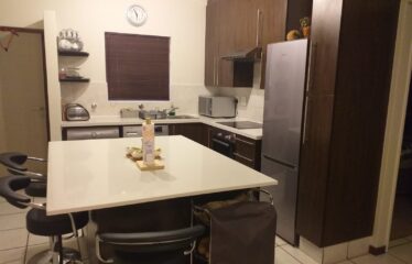 Stylish 2-Bedroom Garden Apartment in Lonehill – Sunset Boulevard Complex